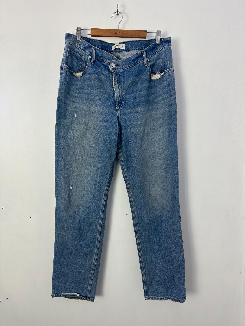Abercrombie & Fitch Jeans, 16