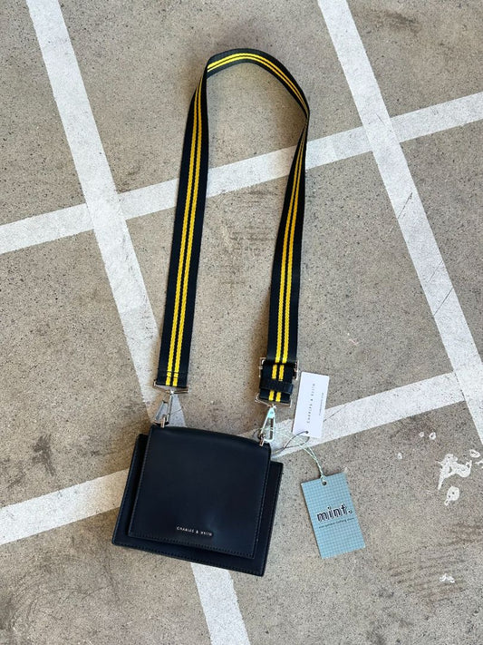 CHARLES & KEITH Bag