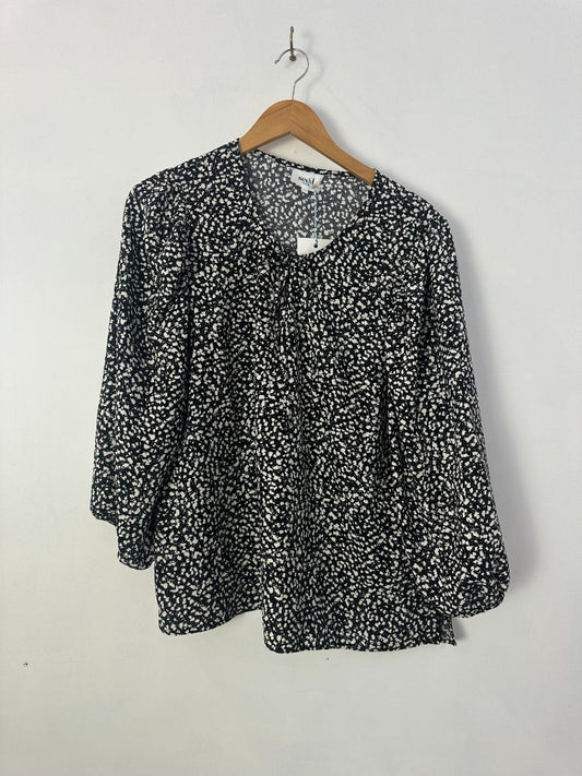 Seed Blouse, 14