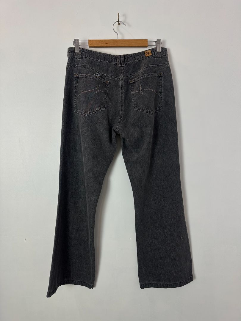 Line 7 Jeans, 10