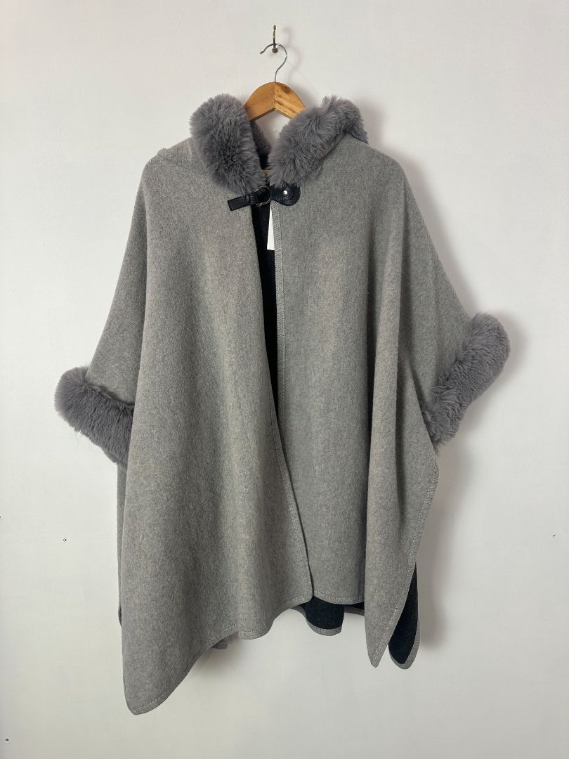 No Brand Poncho, One size