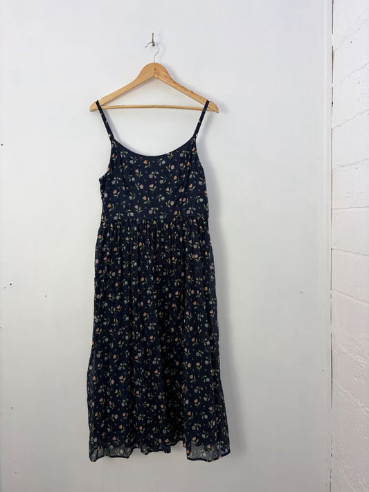 Max Midi Dress, 14