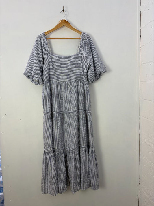 IVY + JACK Midi Dress, 14