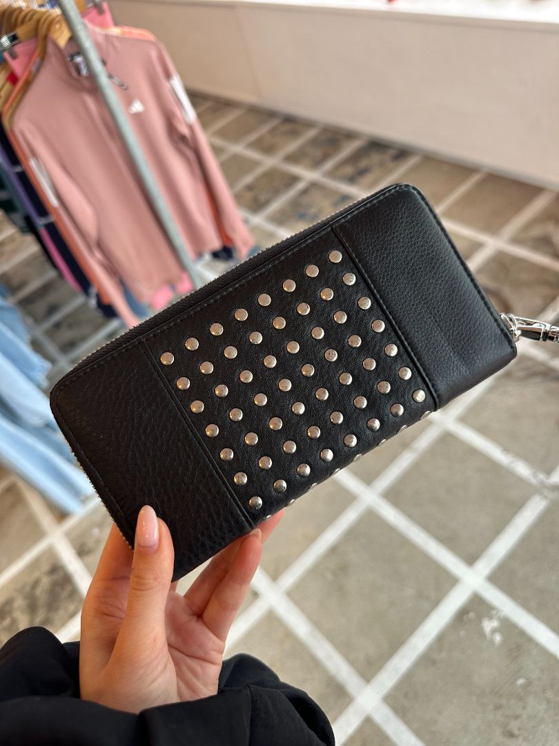 No Brand Wallet