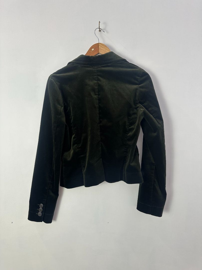 CUE Blazer, 10