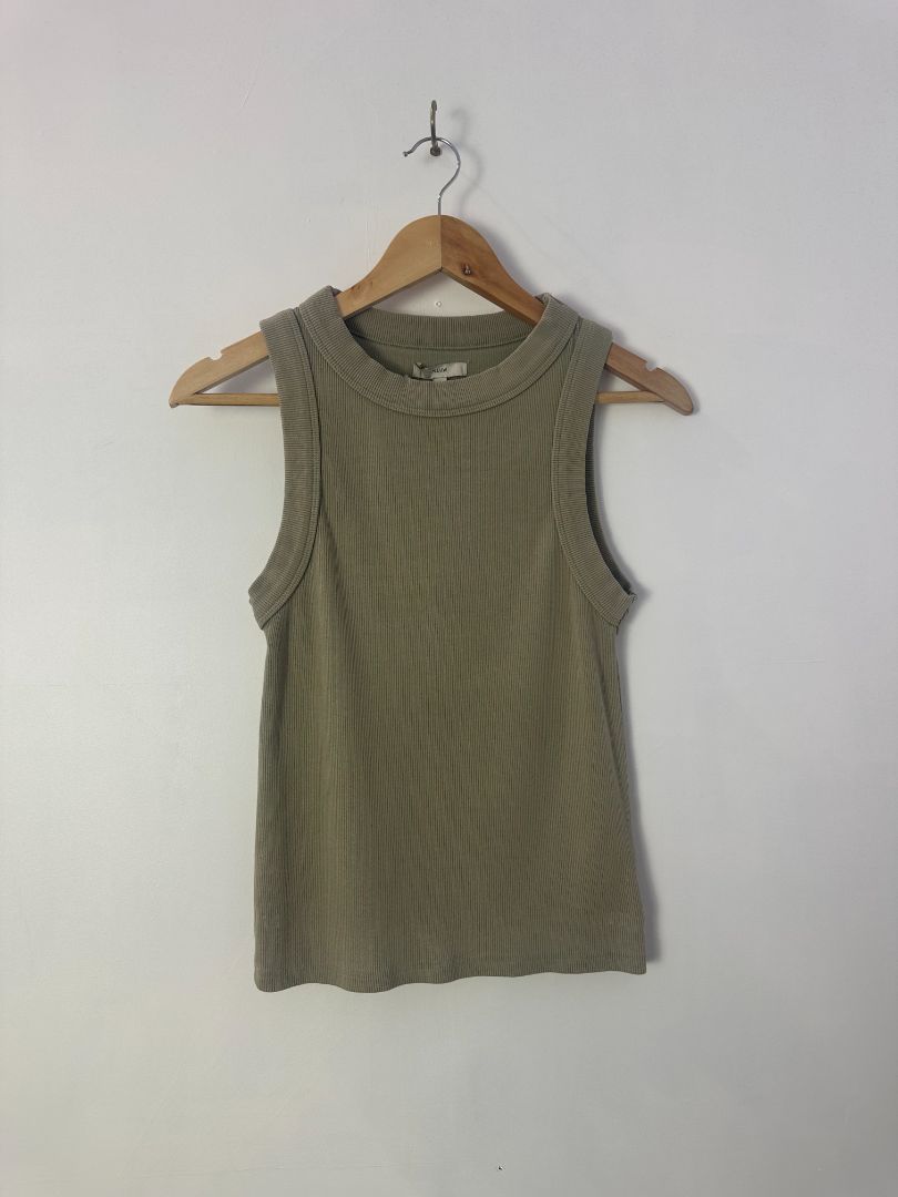 NEUW Tank, 10