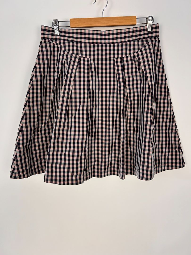 cue in the city Mini Skirt, 14
