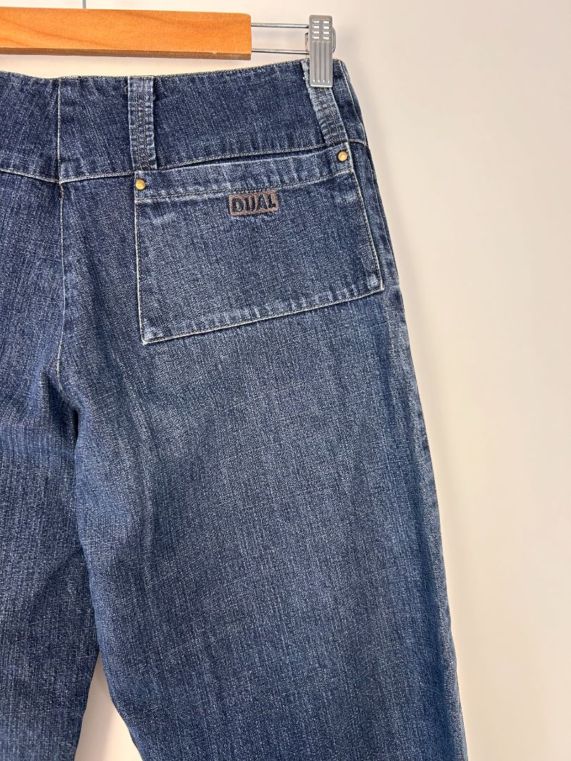 DUAL Jeans, 10