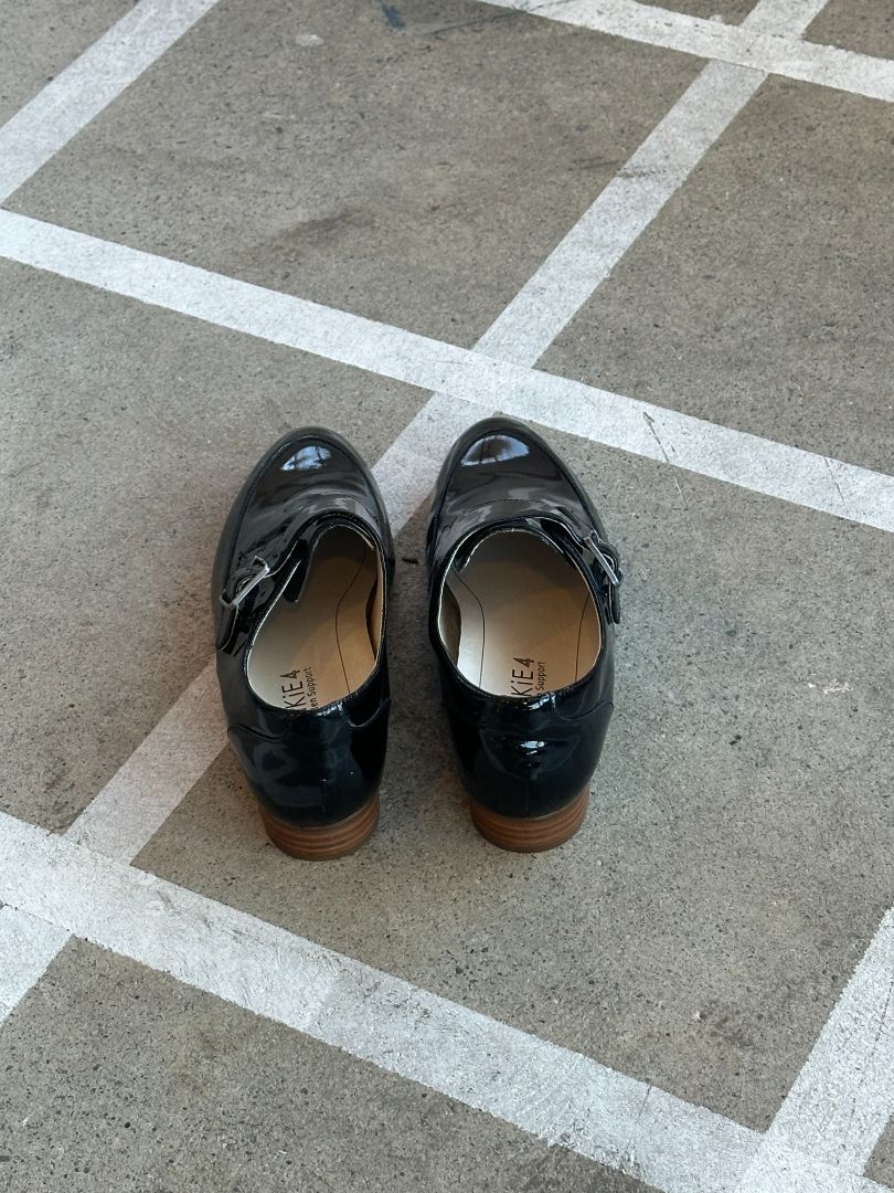 frankie 4 Loafers, 8 1/2