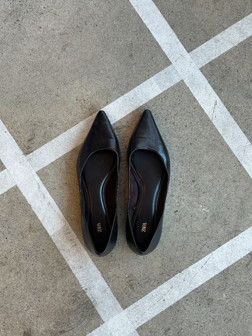 Zara Shoes, 37