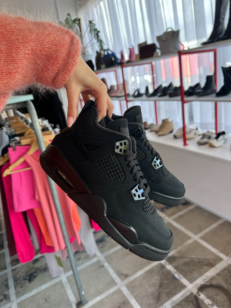 AIR JORDAN Sneakers, 38.5
