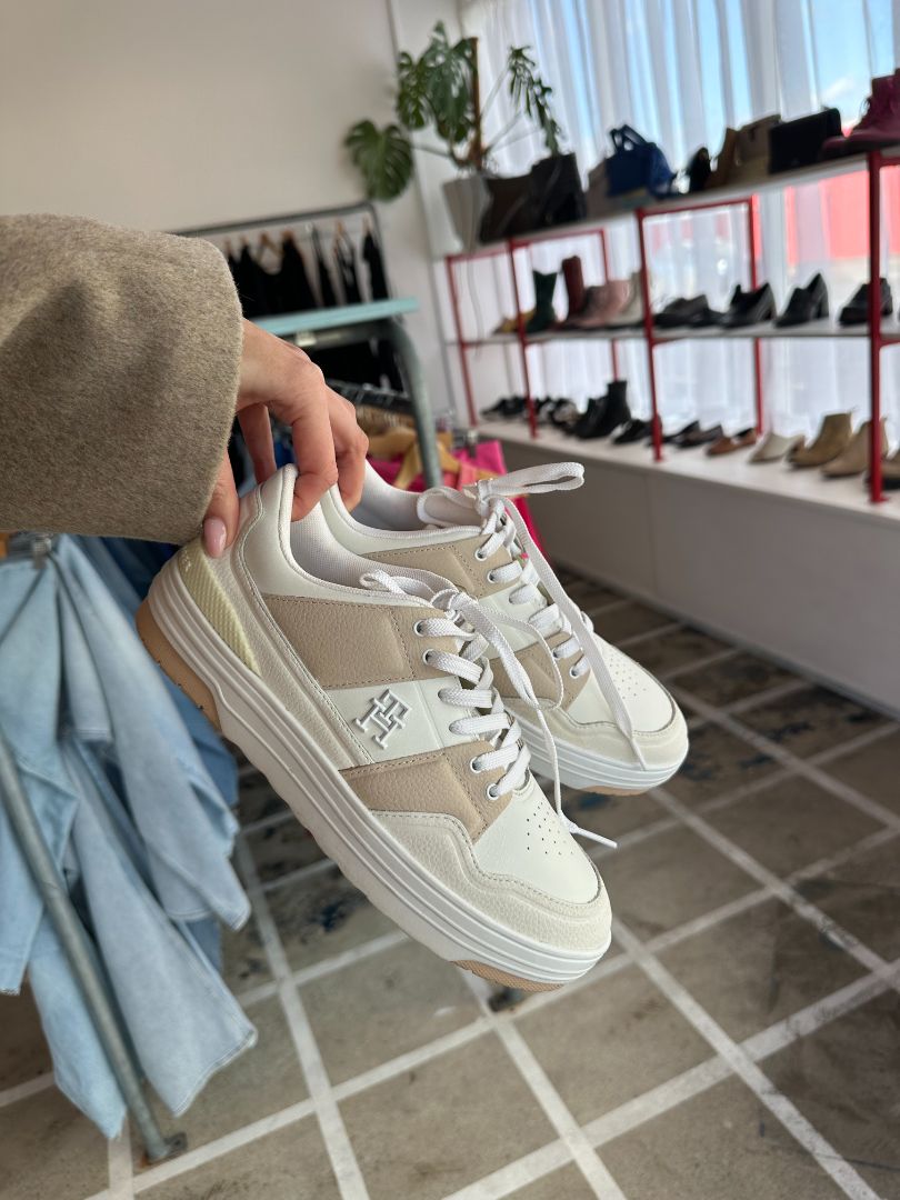 Tommy Hilfiger Sneakers, 38