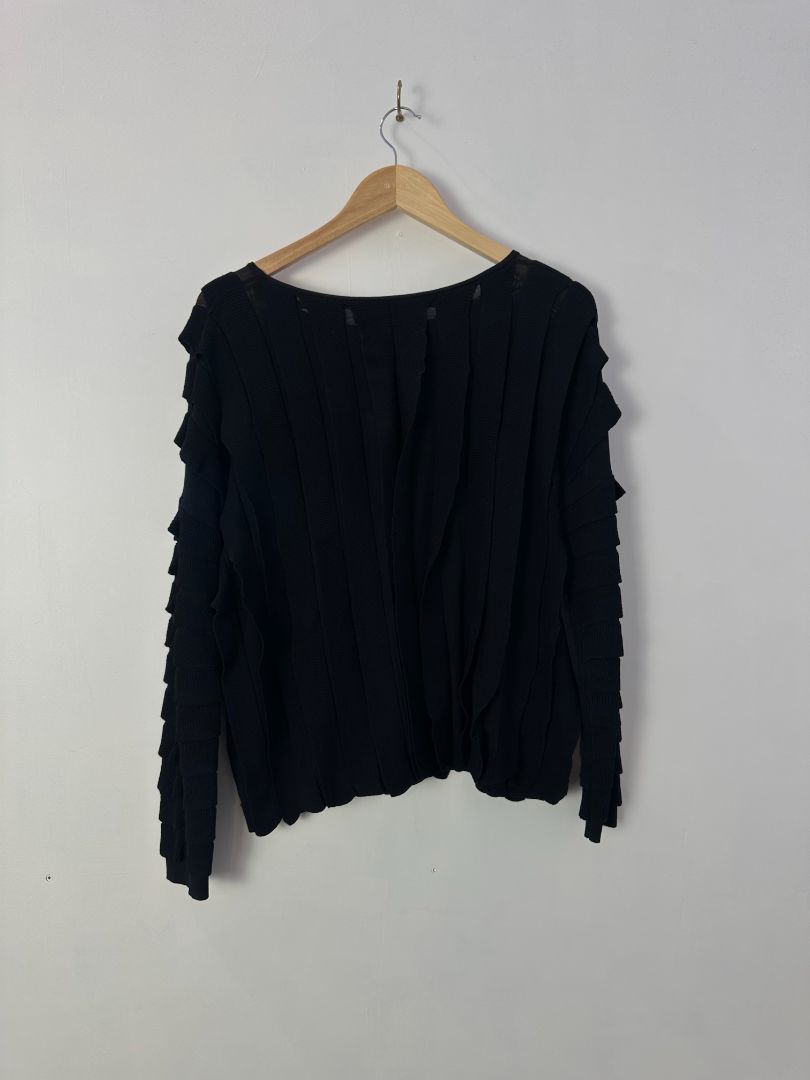 Moochi Jumper, S