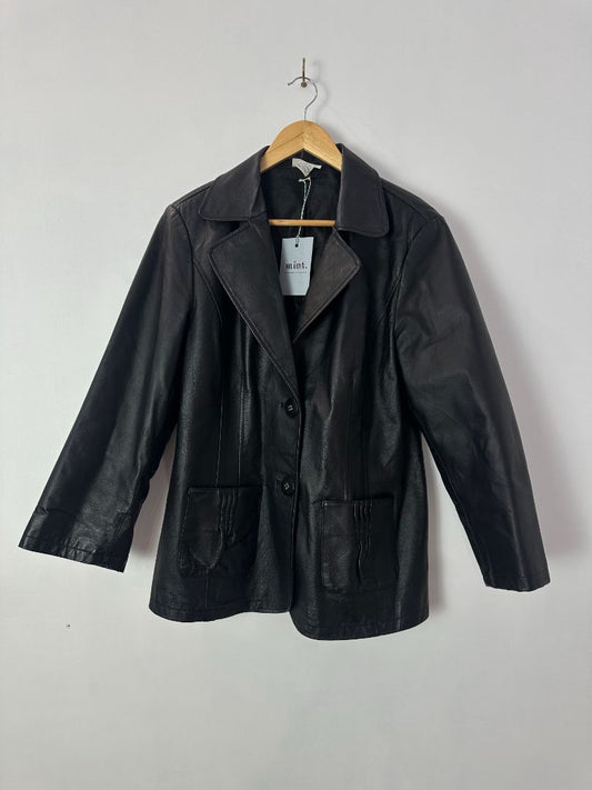 Capture Jacket, 16