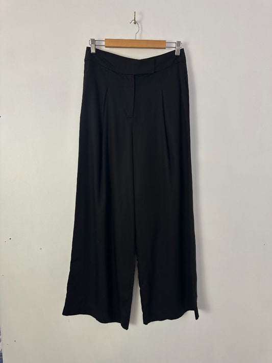 ARAMINTA JAMES Trousers, L