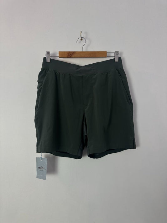 Lululemon Shorts, M