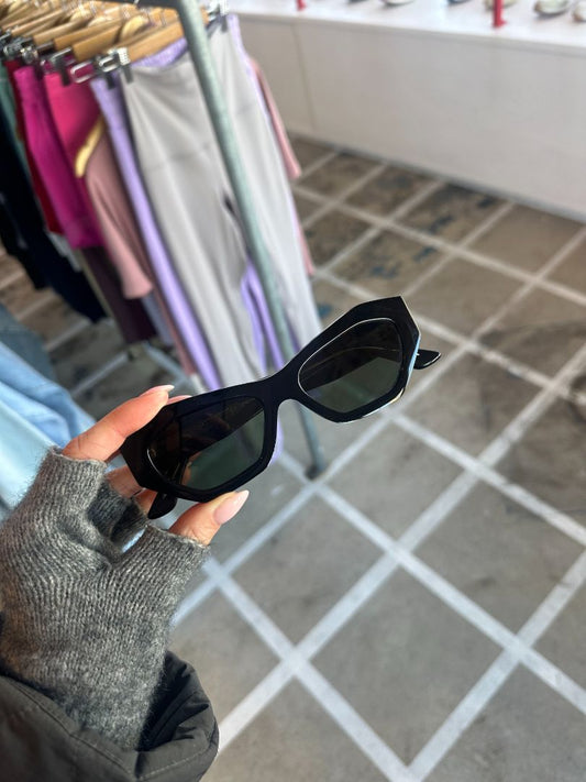 ISLE OF EDEN Sunglasses