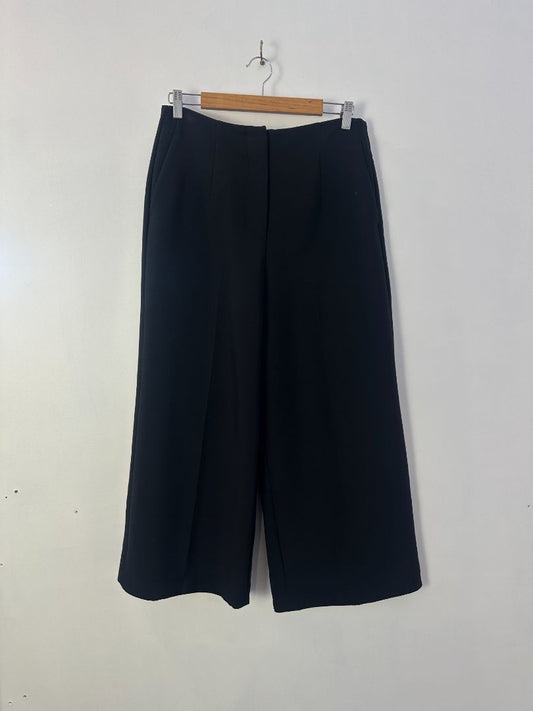 Country Road Trousers, 12