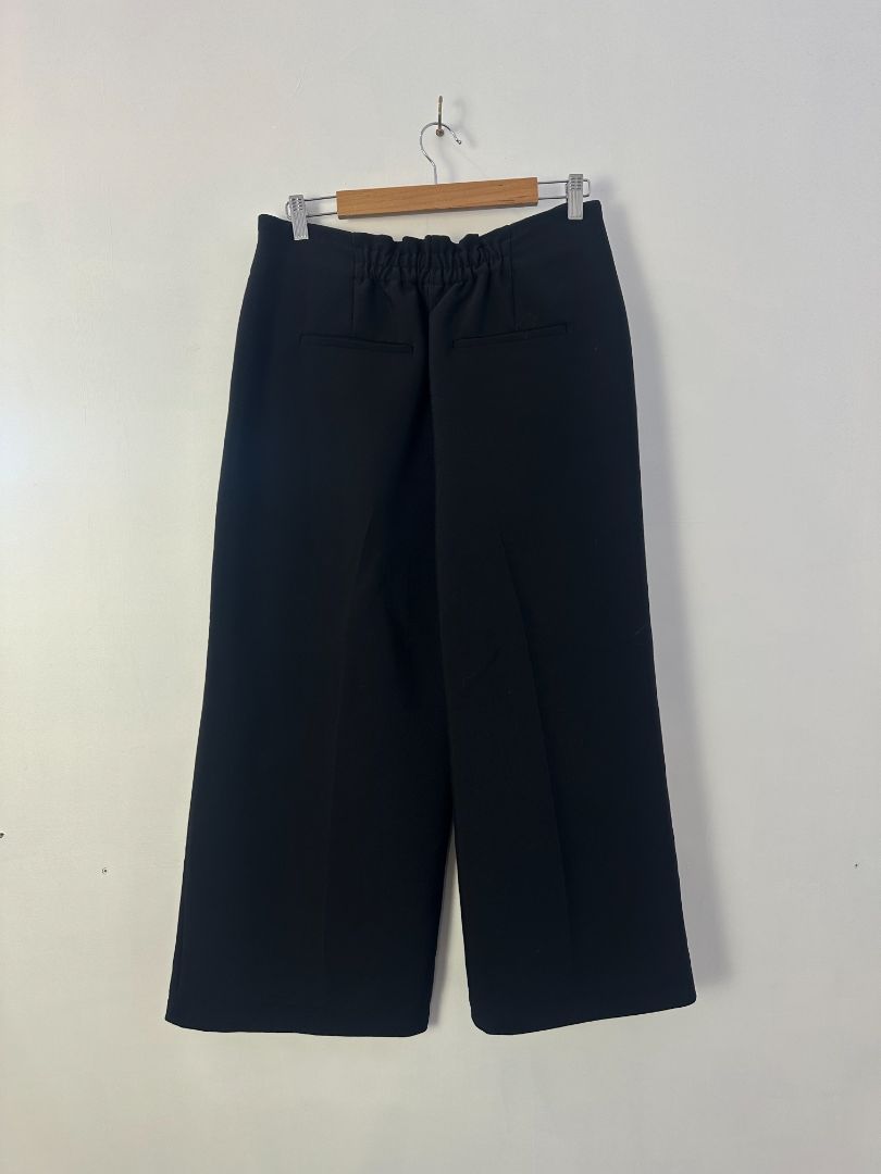 Country Road Trousers, 12