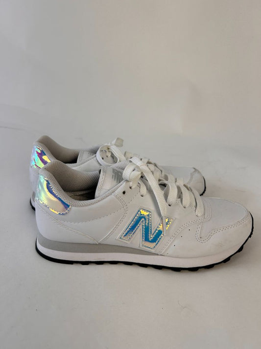 New Balance Sneakers, 37