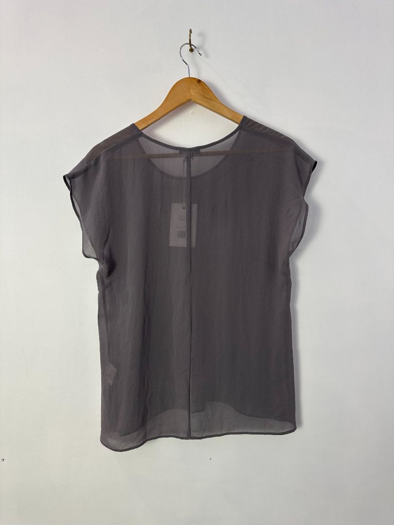Storm Top, 6