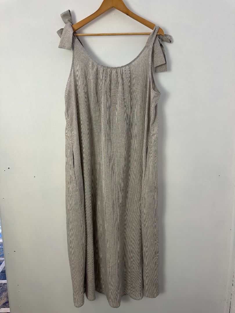 SOPHIE Maxi Dress, L / XL