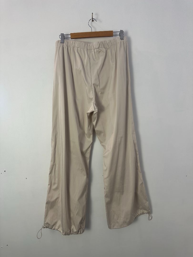 Zara Trousers, Large