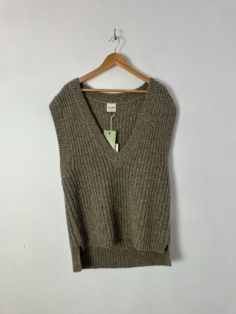 ZULU & ZEPHYR Vest, 14