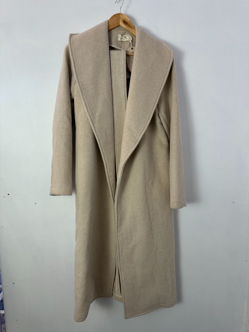 The Bay Coat, 10