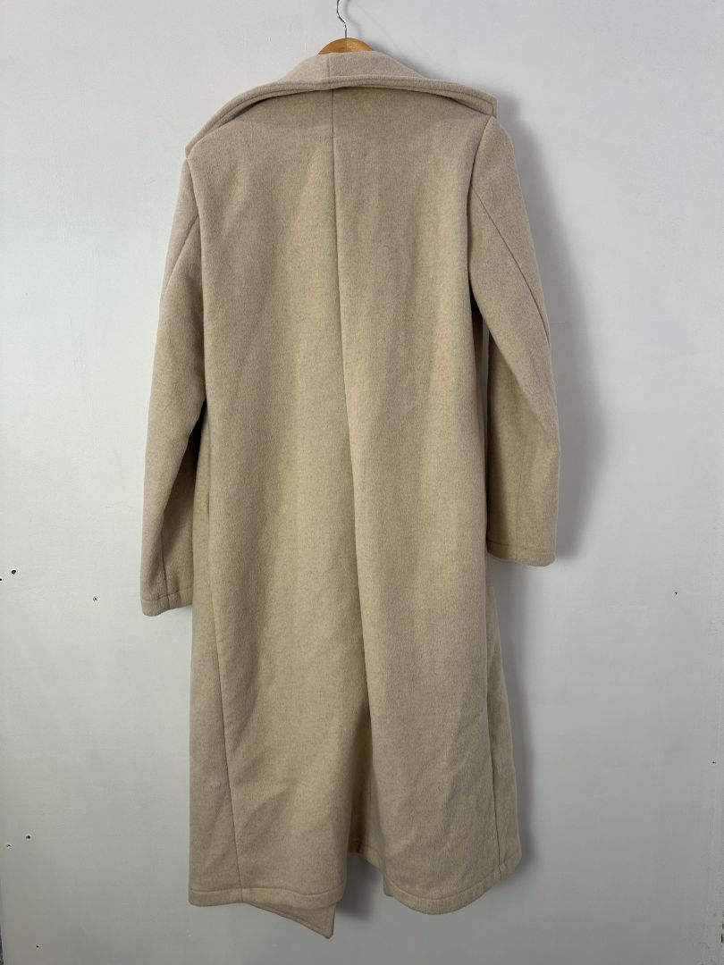 The Bay Coat, 10