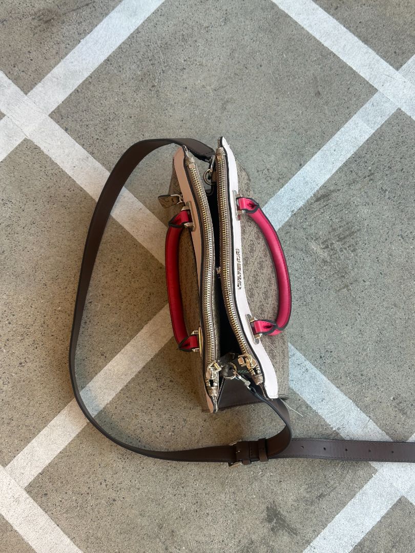 GUESS Bag