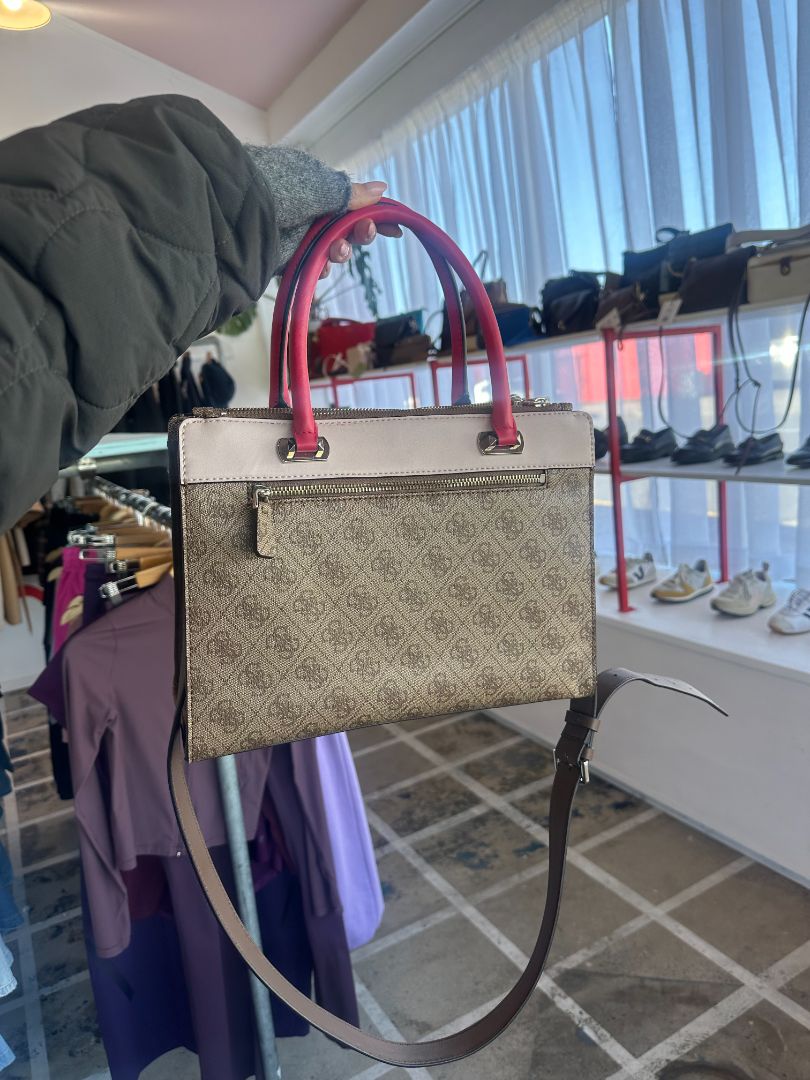 GUESS Bag