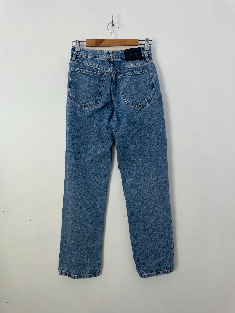 Outland Jeans, 26