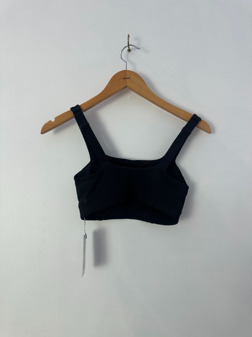 Lululemon Sports Bra, 4