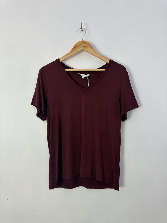 Max Tee, L