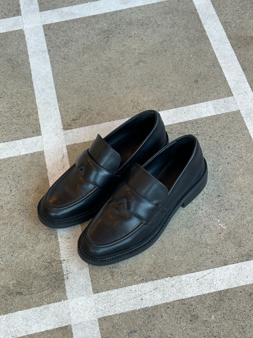 BRONWYN Loafers, 39