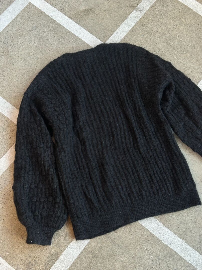 Max Knit, M