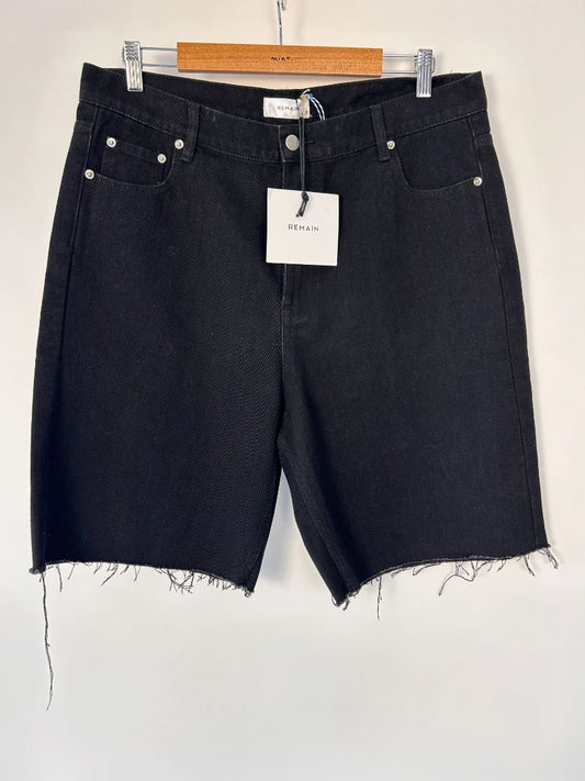 REMAIN Shorts, 14