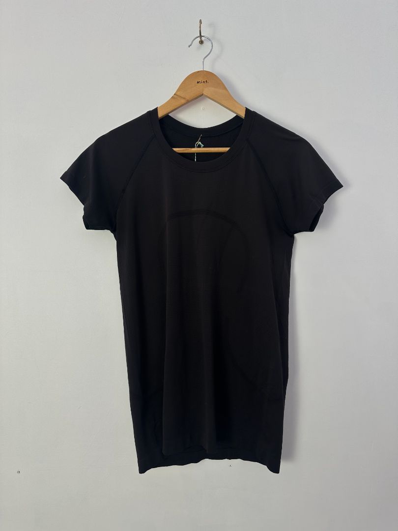 Luluemon Tee, 8