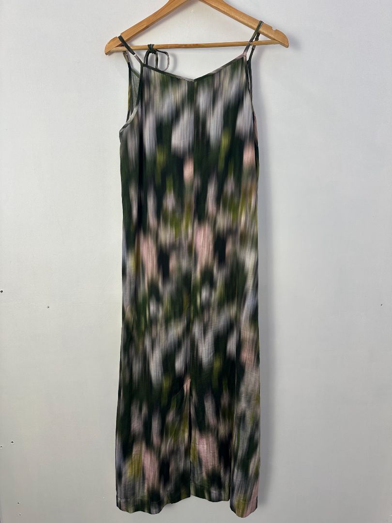 juliette hogan Midi Dress, 12