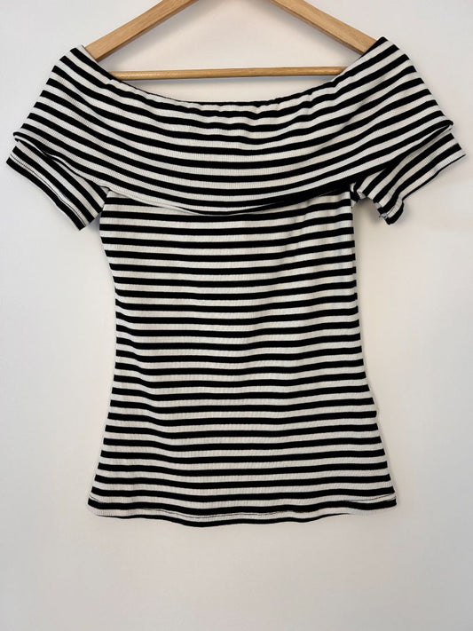 amaya Top, 12