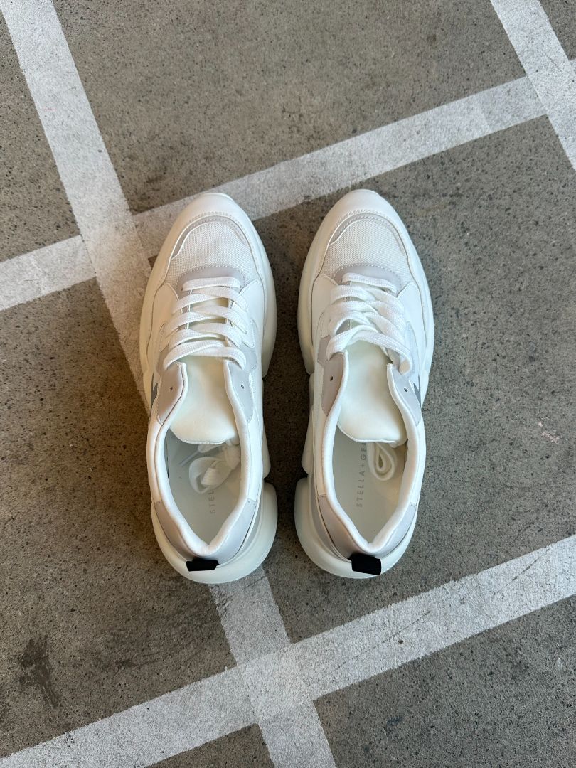 Stella + Gemma Sneakers, 39