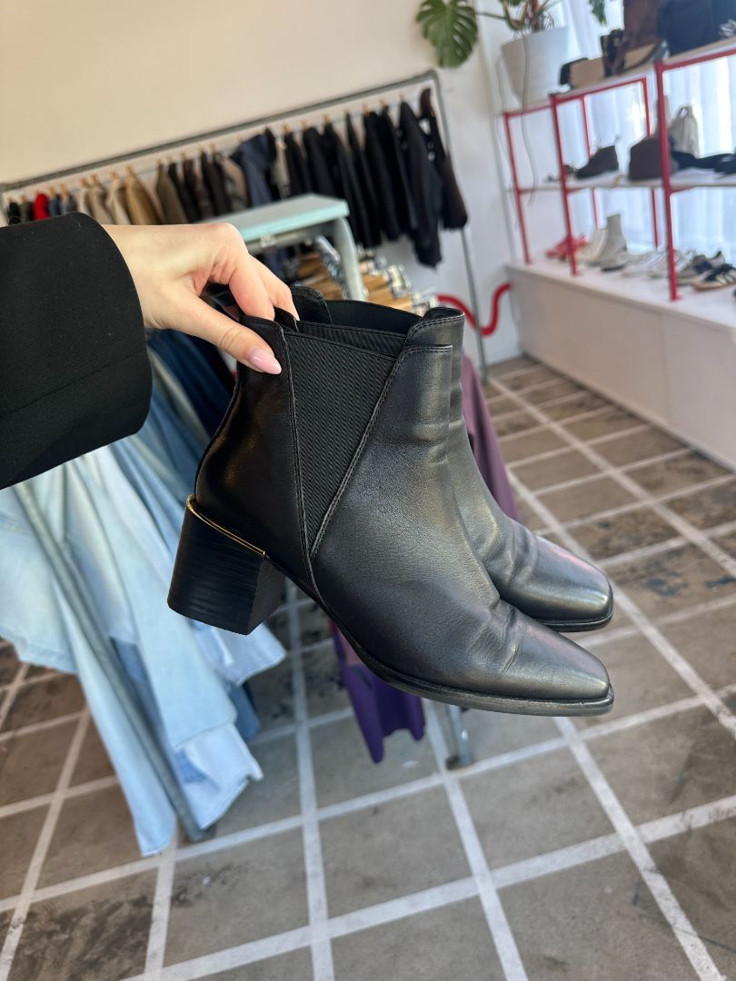 Jane Debster Boots, 40
