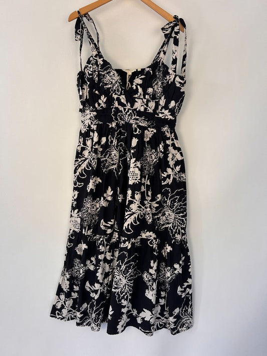 Forever that Girl Midi Dress, Large