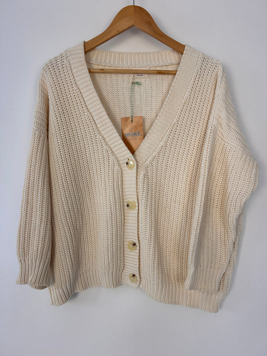 beiged Cardigan, One size