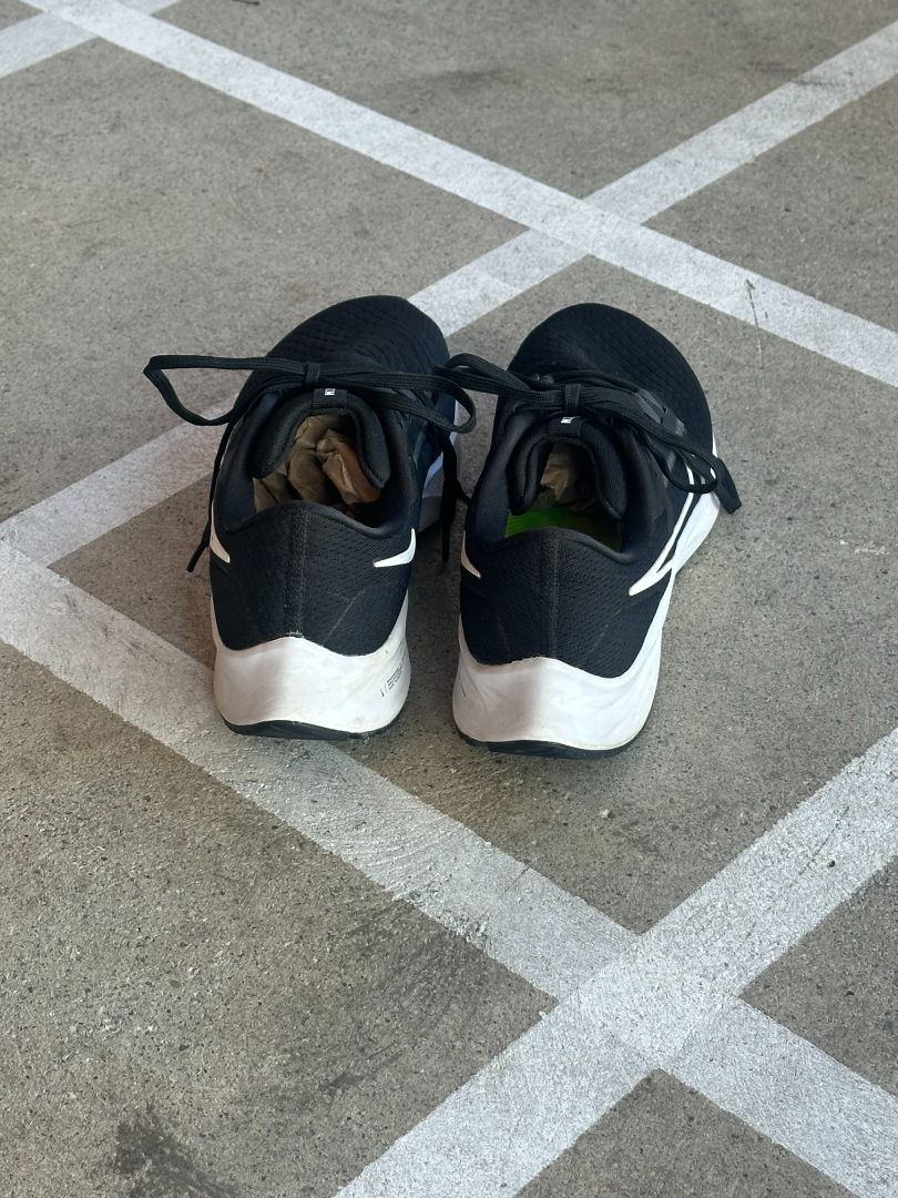 NIKE Sneakers, 38.5
