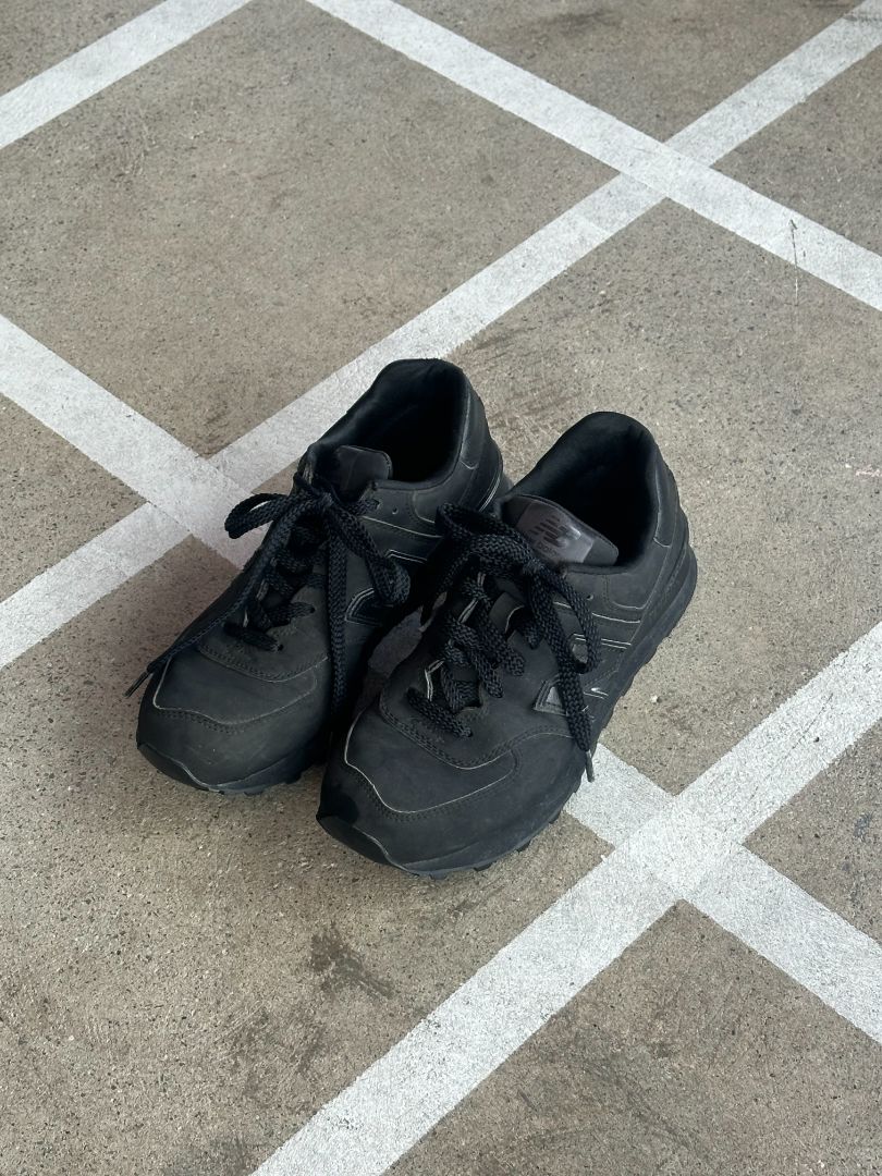 New Balance Sneakers, 39