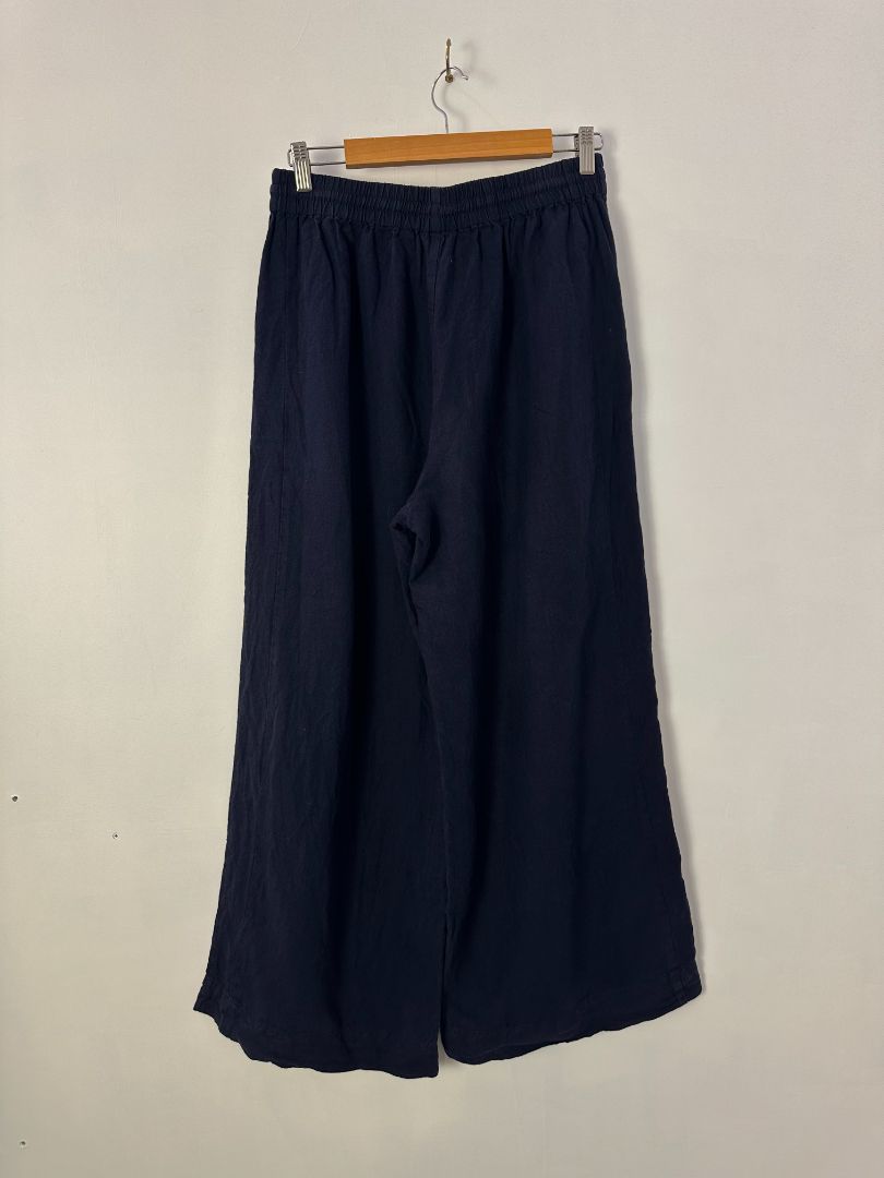 Country Road Trousers, 10