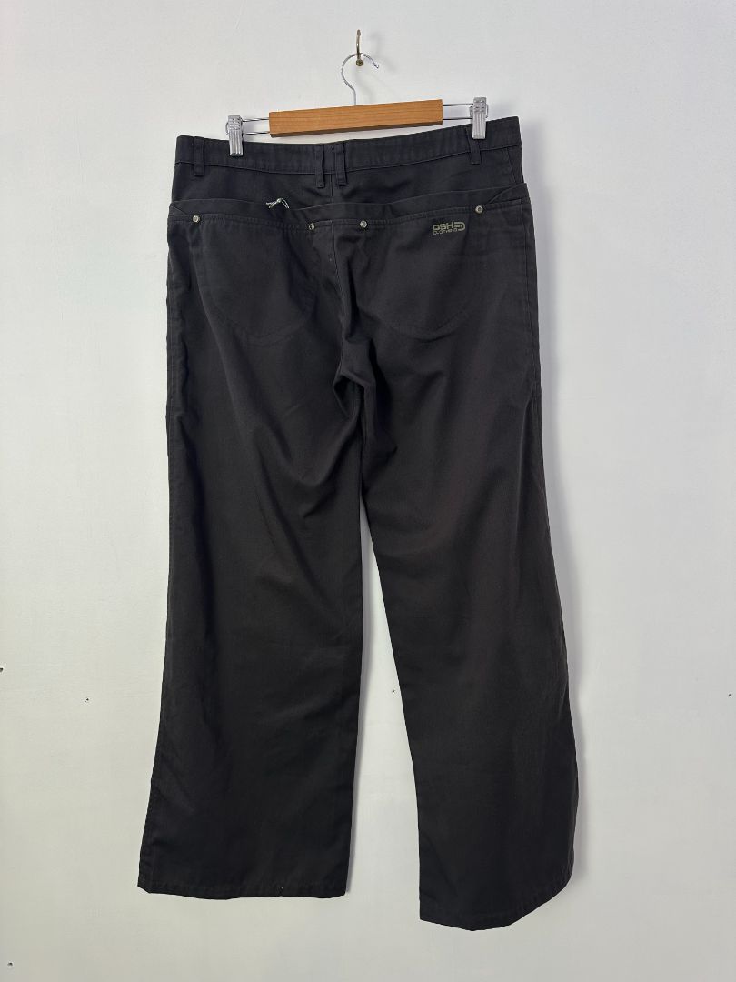 Doosh Trousers, 14