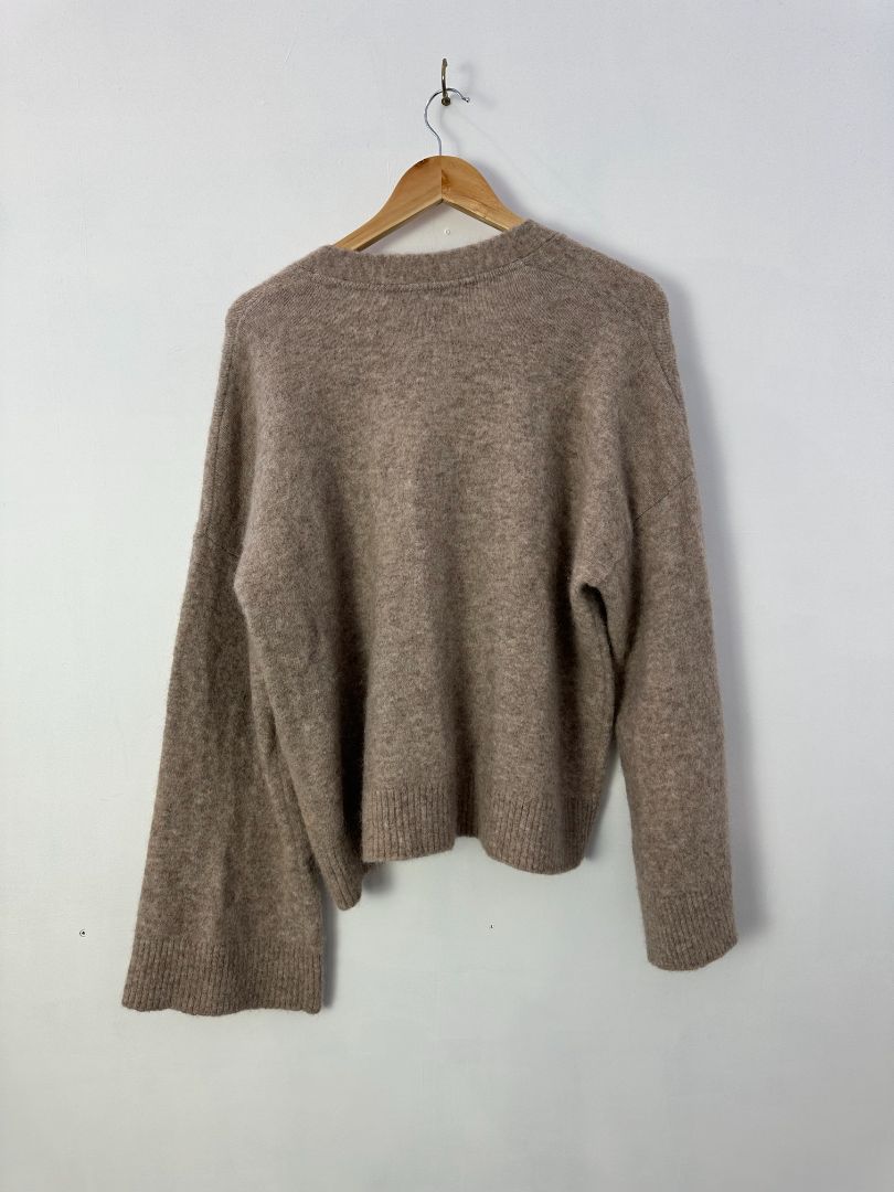 Moochi Cardigan, L